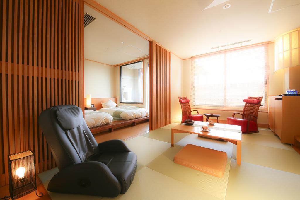 Hotel Kawana Kimitsu Zewnętrze zdjęcie