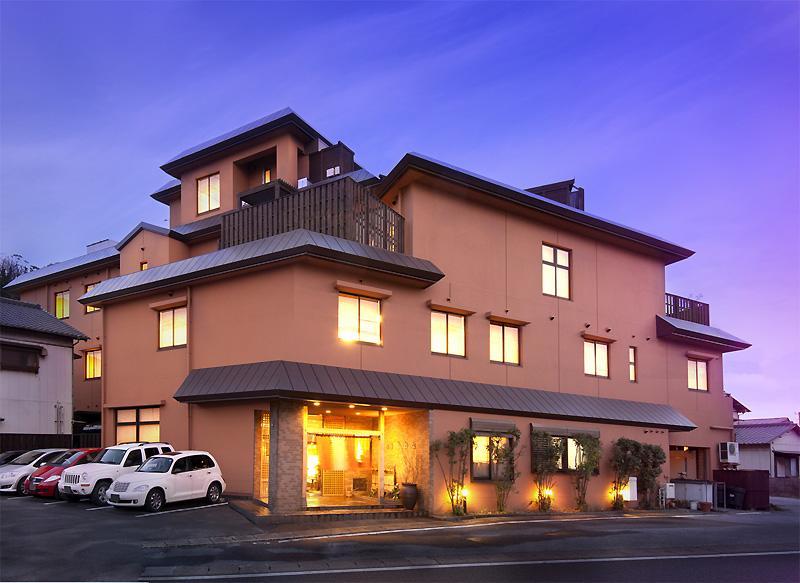 Hotel Kawana Kimitsu Zewnętrze zdjęcie